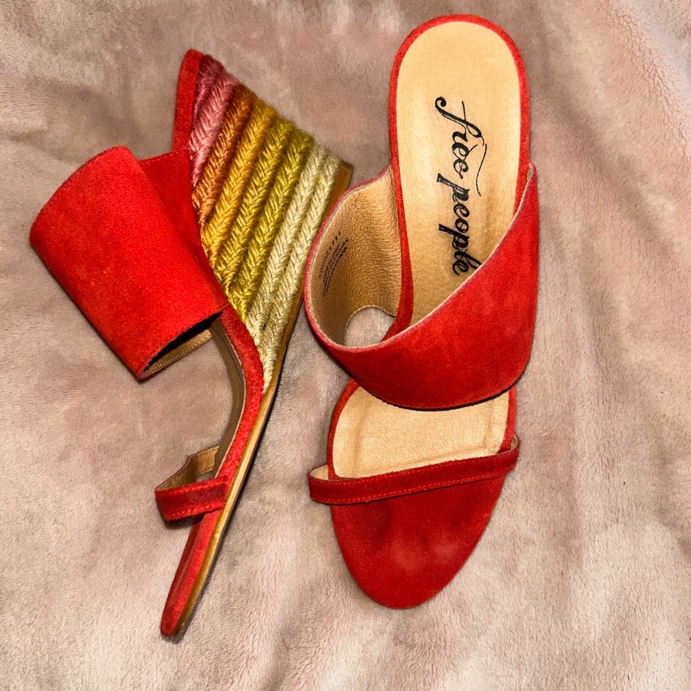 Free People Glorieta Wedge Red Rainbow Suede Strap Sandal Boho EU 39 Size US 8.5